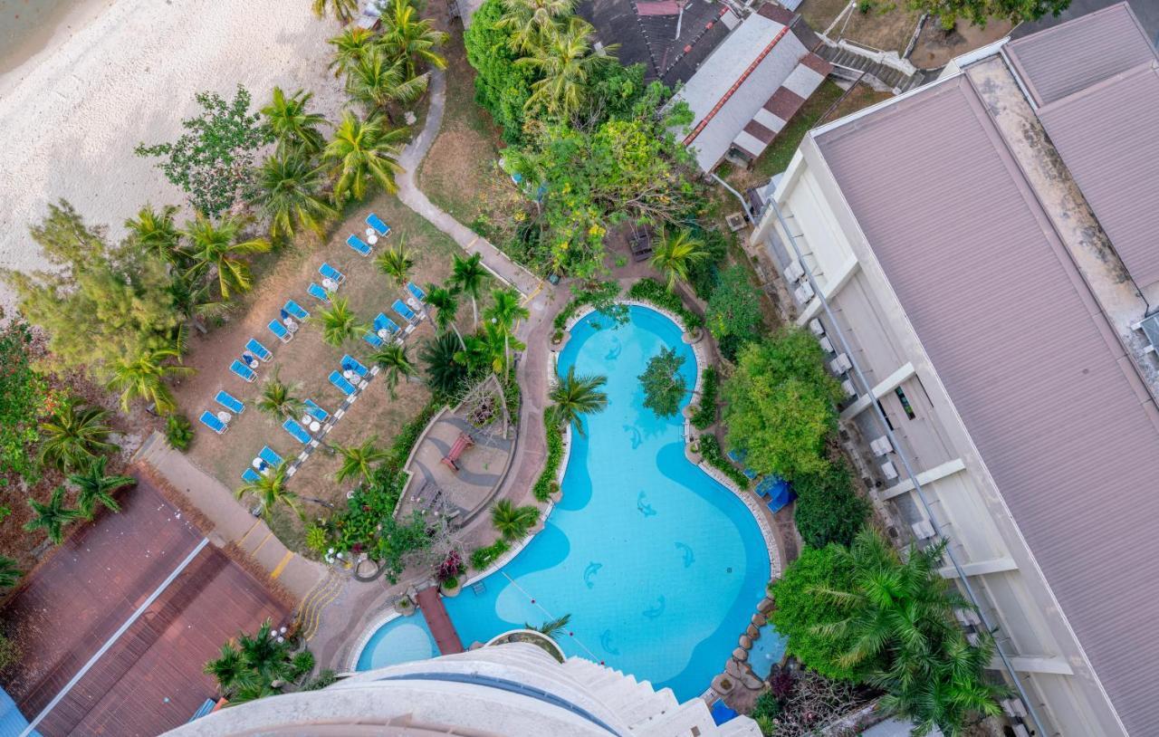 Romantic Couple Suite + Beach-Front Balcony 탄중붕가 외부 사진