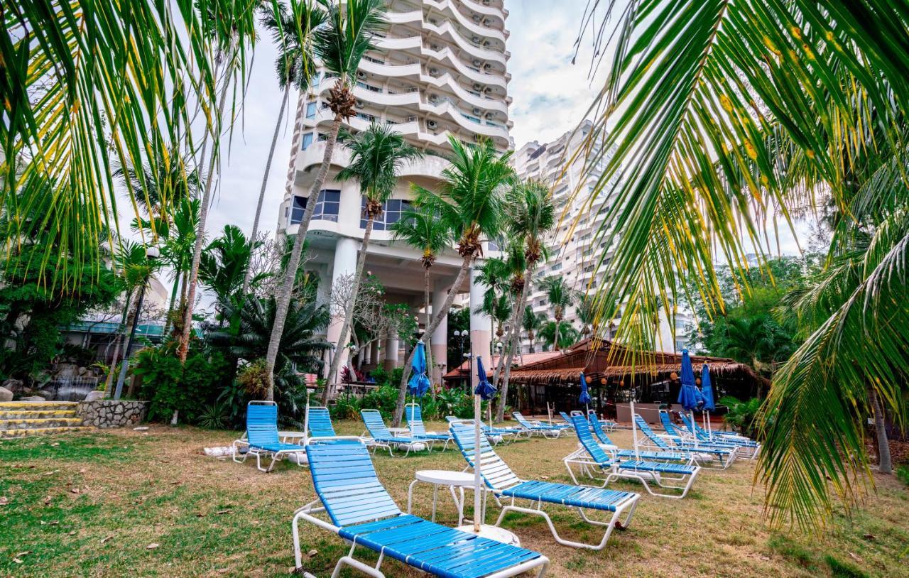 Romantic Couple Suite + Beach-Front Balcony 탄중붕가 외부 사진